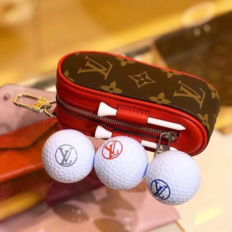 Golfing Luxury on Instagram: “Tag a friend below that needs this LV coin pouch and sleeve of balls 🤑 Photo: @talisa_lv_mtl” Clothes Brand, Golf Set, Office Remodel, Sports Clothes, Golf Brands, Shoes Custom, Travel In Style, Tag A Friend, Coin Pouch