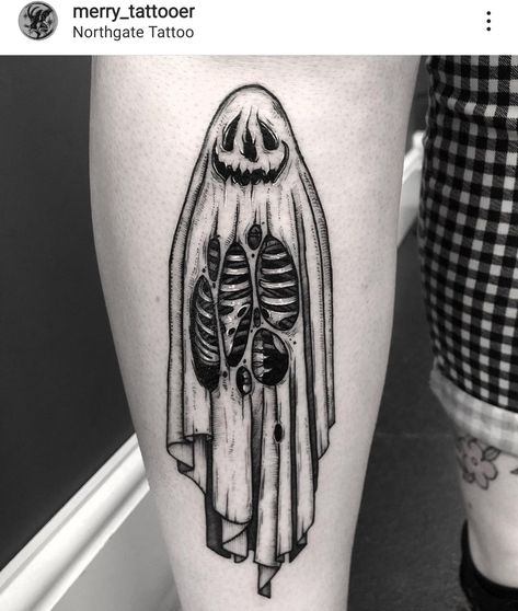 Creepy Ghost Tattoo, Halloween Hand Tattoo, Creepy Tattoo Ideas, Small Spooky Tattoos, Satanic Tattoo, Random Tattoos, Satanic Tattoos, Tattoo Halloween, Ghost Tattoo