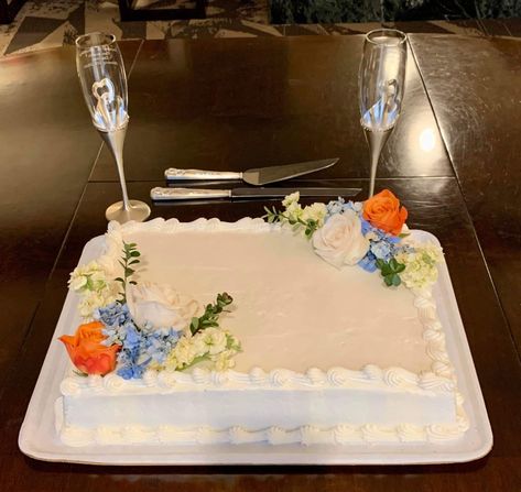 Wedding Sheet Cakes With Flowers, Sheet Cake With Fresh Flowers, Sheet Cake With Real Flowers, Costco Sheet Cake, Wedding Sheet Cakes, Costco Cake, Slab Cake, Wedding Cake Art, Rectangle Cake