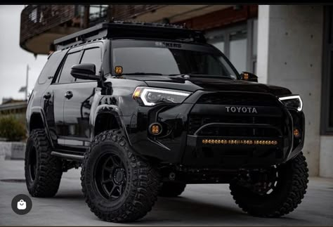 Toyota Forerunner, Lifted Suv, 4runner Build, Jeep Driving, Car Travel Hacks, Toyota Trd Pro, 4runner Mods, Toyota 4runner Trd, Toyota Suv