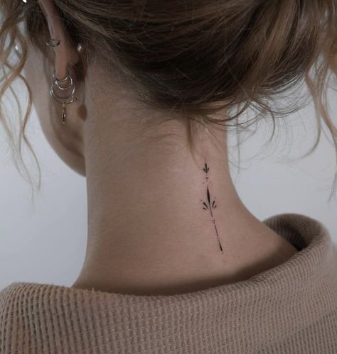 Minimal Tattoos For Women, Tattoo For Female, Small Neck Tattoos For Women, Chest Neck Tattoo, Tattoo Outfit, Back Neck Tattoo, Neck Tattoos For Women, Neck Tattoo Ideas, Small Neck Tattoos