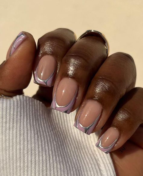 Geometric Short Nails, Powder Gel Nail Ideas, Short Square Acrylic Nails Chrome, Short Acrylic Overlay Nails, Chrome Nails Designs Short, Short Overlay Nails, Nail Inspo For Short Nails, Builder Gel Nails Design, Square Acrylic Nails Short