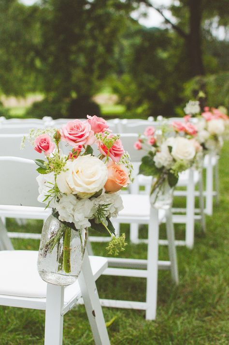 May Wedding Colors, Rose Ceremony, Aisle Ideas, Coral Wedding Colors, Peach Wedding Bouquet, Aisle Decorations, Bridal Party Bouquets, White Flower Bouquet, Coral Bridesmaid