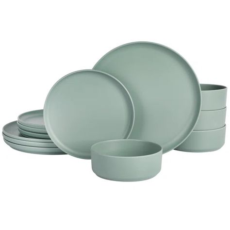 Gibson Home Canyon Crest 12 Piece Stackable Matte Melamine Set - Sage Green Home Dishes, Melamine Dishes, Melamine Dinnerware Sets, Casual Entertaining, Outdoor Dinnerware, Melamine Dinnerware, Sage Color, Dessert Bowls, Dishwasher Racks