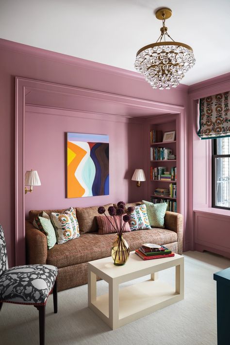 Cinder Rose Farrow And Ball, Cinder Rose, Katie Ridder, White Glass Chandelier, Upholstered Banquette, Manhattan Apartment, Fabric Photography, Farrow And Ball Paint, Luxe Interiors