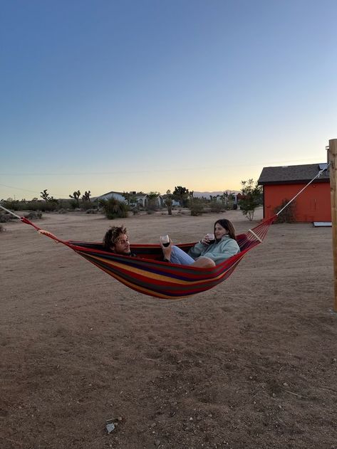 Couple Goals: Hammock, s'mores, wine Two People In Hammock, Hammock Couple, Community Photoshoot, Camp Romance, Twenty Twenty, Fitness Photography, Travel Workout, Dream Lifestyle, Breakfast Time