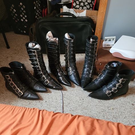 4 pairs of Goth Pikes Brand Winklepickers. I've got an obsession with Pikes. I have 20 pairs. Someday I'll do a photoshoot if them all. Tradgoth Trad Goth Goth Pikes Shoes, Goth Winklepickers, Tradgoth Aesthetic, Winklepickers Goth, Goth Pikes, Trad Goth Accessories, Trad Goth Shoes, Batcave Goth, Trad Goth Clothes