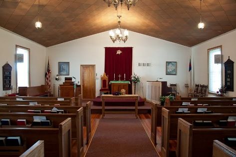 inside+small+churches | Until 1889, the Salem Church shared its pastor with the congregation ... Church House, Church Backgrounds, Church Interior, Country Church, Group 1, Church Design, Church Decor, Set Design, Old And New