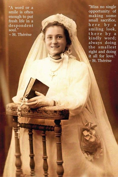 This is a rare picture of our patron saint St. Therese of Lisieux with a full smile. Catholic Beliefs, Saint Quotes Catholic, Catholic Women, Saint Teresa, St Therese Of Lisieux, Thérèse Of Lisieux, Catholic Images, St Therese, Saint Quotes