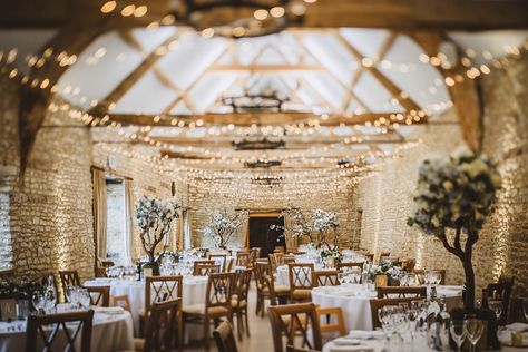 Rural Wedding, Country Wedding Venues, British Wedding, Barn Wedding Reception, Wedding Venues Uk, Barn Wedding Decorations, Cotswolds Wedding, Barn Decor, Sustainable Wedding