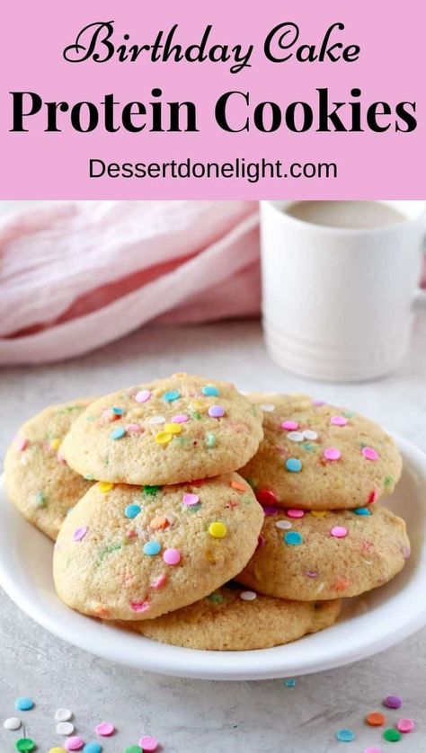 These homemade birthday cake protein cookies are the perfect treat for your healthy lifestyle! They're soft, melt-in-your-mouth delicious. Plus, they're so easy to make- no mixer required! These protein cookies stay fresh all week, so they're perfect for a post-workout snack. #proteincookies #birthdaycakecookies #proteinrecipe Birthday Cake Protein, Bulking Meals, Protein Powder Cookies, Homemade Birthday Cake, Baking With Protein Powder, Protein Mug Cakes, Protein Baking, High Protein Desserts, Protein Brownies