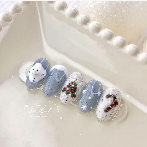 Winter Korean Nails, Christmas Nail Designs 2024, Nail Art Natal Xmas, Nail Noel Christmas, Nail Art Christmas Designs, Nails Natal, Noel Nails, Chrismas Nail Art, Nails Noel