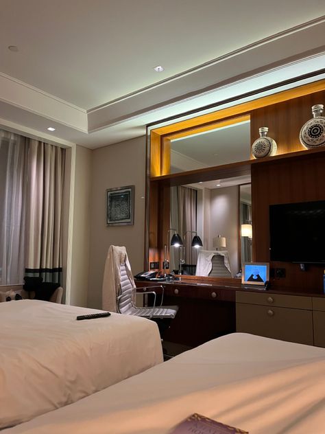 Hotel
Holiday
Abroad
Room
Suite
Luxury
Bedroom
Desk
Office
Aesthetic
Romantic
Lifestyle
Pretty
Elegant sophisticated Hotel Rooms, Hotels Room, Dubai, Hotel, Interior Design, Design