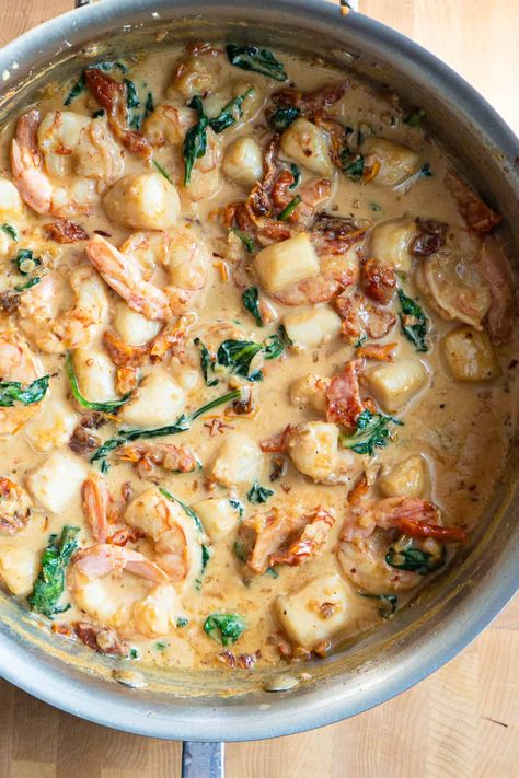 Gina Livy Recipes, My Pocket Kitchen, Pocket Recipes, Gina Livy, Pocket Kitchen, 2023 Recipes, Fish Ideas, Creamy Shrimp, Shrimp Scallops