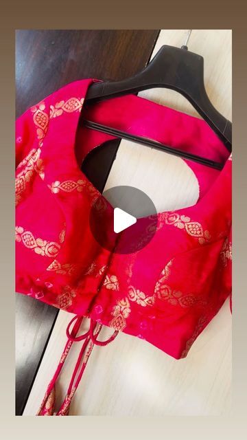 Aru Boutique🧵👗 on Instagram: "Hot pink🥵…..
.
.
.
#reelsvideo #instagram #newreels #gulabisadi🌸💗 #supportsmallbusiness #followforfollowback" Support Small Business, Blouse Designs, Hot Pink, Boutique, On Instagram, Pink, Instagram, Design