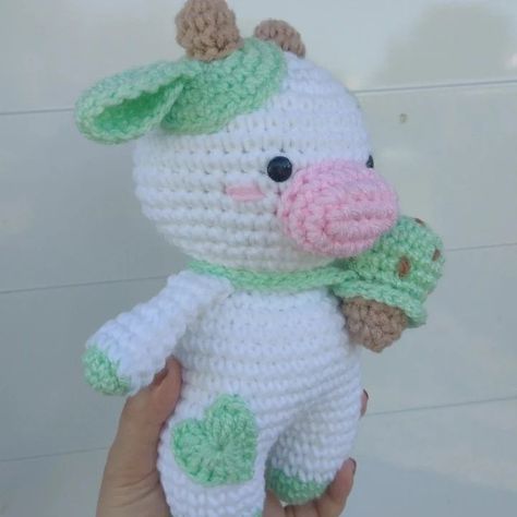 Small Cow Amigurumi Free Pattern, How To Crochet A Cow, Free Cow Crochet Patterns, Crochet Cow Free Pattern, Cow Crochet Pattern Free, Amigurumi Cow Free Pattern, Cow Amigurumi Free Pattern, Crocheted Cow Pattern, Crochet Rugs