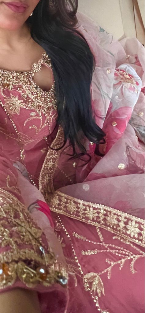 Pink Desi Clothes, Pink Desi Aesthetic, Pink Indian Outfit, No Good Deed Goes Unpunished, No Good Deed, Desi Attire, Desi Fits, Desi Dress, Desi Love