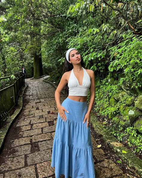 still can’t believe i’m here 🇯🇵⛩️ Varkala Outfit Ideas, Beach Clothing Aesthetic, Palawan Outfit Ideas, Summer Fit Inspo 2024, Casual Beach Outfit Ideas, Long Summer Skirt Outfits, Outfits For Croatia, Nature Style Clothing, Long Skirt Casual Outfit