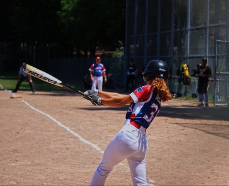 Baseball girl Athletic Female, Baseball Aesthetic, Blonde Hair Types, Vision Boarding, Girl Train, Super Girls, White Blonde Hair, Baseball Girls, Japanese American