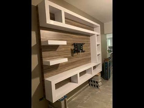 Como hacer un juego de entretenimiento de pared para el tv - YouTube Drywall Tv Wall Ideas, Alex Manuel, Large Tv Wall Ideas, Decor Behind Tv, Fireplace Tv Stand Decor, Large Tv Wall, Wall Decor Behind Tv, Tv Wall Ideas Living Room, Built In Tv Wall