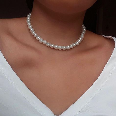 Premium pearl necklace, handmade from the highest quality grade AAA glass pearls which feel heavyweight and luxurious on your neck. Crafted using strong, durable nylon string which allows the necklace to hang very elegantly unlike wire necklaces. It is finished with a shiny silver clasp and a 5cm extender chain so that you able to adjust your necklace to different lengths - Pearl size: 8mm - Colour: White - Pearl material: Glass - much higher quality than acrylic pearls Silver Necklace For Men, Pearl Silver Necklace, Pearl Necklace Handmade, Wire Necklaces, Silver Pearl Necklace, Mens Silver Necklace, Wire Necklace, Pearl Choker Necklace, Necklace For Men