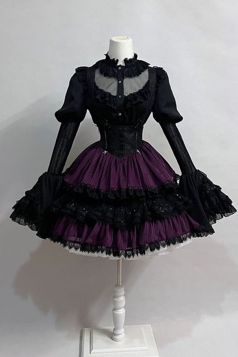 Aesthetic Goth Outfit, Maid Outfit, Black And Purple, Edgy Outfits, Lolita Dress, Gothic Lolita, Stage Outfits, Lolita Fashion, Gothic Fashion