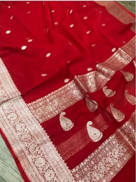 Red Bridal Saree, Georgette Silk Saree, Saree Beautiful, Pure Georgette Sarees, Indian Sari Dress, Chiffon Sarees, Pure Chiffon, Silk Saree Blouse, Art Silk Sarees