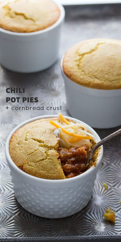 A simple recipe to use up leftover chili! Baked up in a personal-sized portion, and topped with a delicious cornbread topping! Things To Do With Cornbread, Simple Fall Dinner Recipes, Mini Ramekin Recipes, Snack Supper Ideas, Fall Supper Ideas, Winter Meal Ideas, Gf Cornbread, Chili Pot Pie, Ramekin Recipes