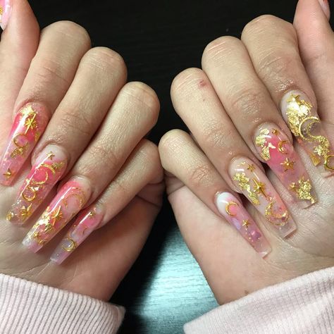 Elise Tran on Instagram: “SAILOR 🌙 MOON” Sailor Moon Nails, Prom Nail, Moon Nails, Anime Nails, Edgy Nails, Bling Acrylic Nails, Dream Nails, Fire Nails, Pretty Acrylic Nails