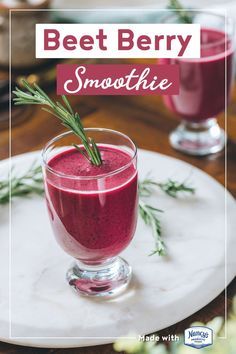 Smoothies are always a yummy go to! We’re thirsty for beets and bramble berries blended with billions of live probiotics! Grab the recipe. 😋 Health Drink Recipes, The Smoothie Diet 21 Day, Smoothie Diet 21 Day, Best Smoothies, Delicious Smoothies, 21 Day Smoothie Diet, Clean Eating Recipes For Dinner, Smoothies Healthy, Smoothie Cleanse