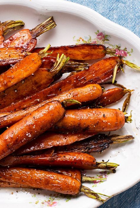 Pan-Roasted Carrots Dutch Oven Carrots, Pan Carrots Recipe, Skillet Roasted Carrots, Skillet Carrots Recipe, Pan Seared Carrots, Pan Fried Carrots Recipe, Pan Cooked Carrots, Stove Top Carrots, Pan Fried Carrots