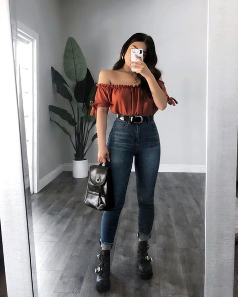 Payton: Te puedes ir , te quiero ver feliz y se que conmigo no lo ere… #fanfic # Fanfic # amreading # books # wattpad Houseparty Outfits, Chic Fall Outfits, Instagram Outfits, Causual Outfits, Trik Fotografi, Fashion Weeks, Mode Inspiration, Winter Fashion Outfits, Teen Fashion Outfits