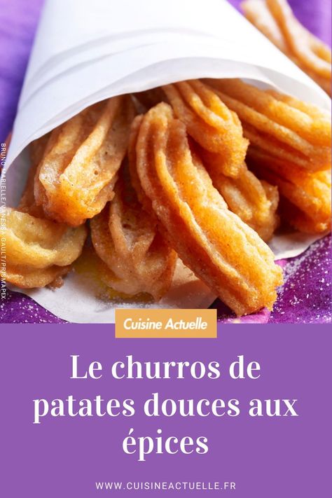 La recette du churros de patates douces aux épices Churros Recipe, Onion Rings, Beignets, Online Food, Bacon, Carrots, Snack Recipes, Easy Meals, Snacks