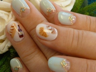 Food Nails Art, Paris Themed Nails, Croissant Nails, Bread Nails, Europe Nails, Themed Nail Art, Food Nail Art, Paris Nails, Food Nails