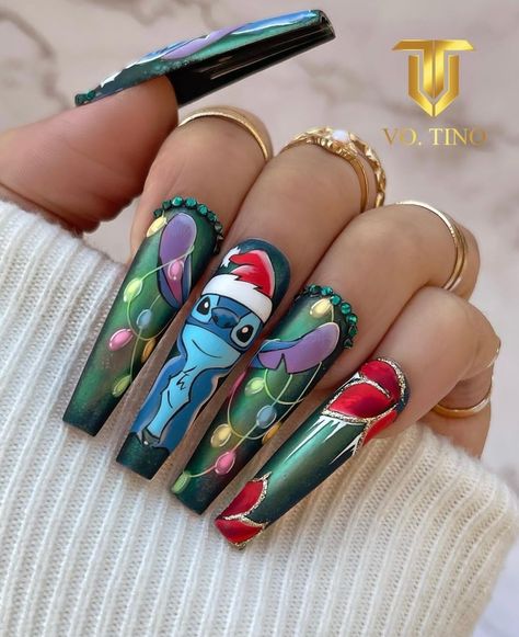 Christmas nails 💅🎉🎄🎊🎁 Stitch Christmas Nails, Press On Nails Long, Long Square Nails, Long Stiletto Nails, Nails Arts, Snowflake Nails, Cute Stitch, Coffin Nails Long, Winter Nail Designs