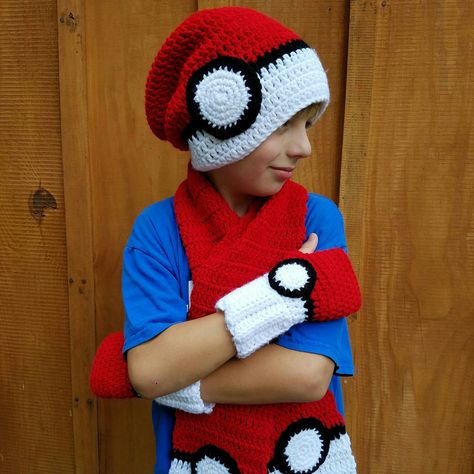 Pokemon Clothing, Crochet Baby Cap, Pokemon Crochet Pattern, Gloves Crochet, Crochet Hood, Slouchy Hats, Crochet Pokemon, Crochet Slouchy Hat, Pokemon Accessories