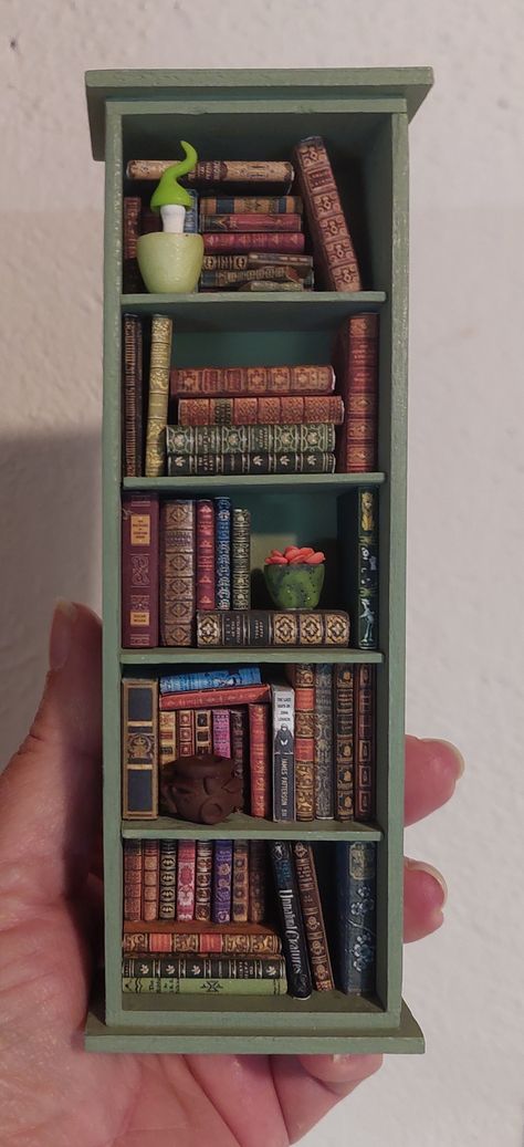 New Books Display, Library Miniature, Victorian Miniatures, Miniature Bookcase, Dollhouse Library, Miniature Library, Miniature Bookshelf, Dollhouse Bookshelf, Mini Bookshelf