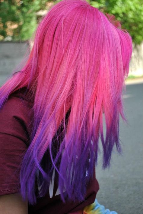 pink to purple ombre hair color Blonde Dip Dye, Purple Hair Color Ombre, Pink And Purple Hair, Pink Purple Hair, Blonde Dye, Pink Ombre Hair, Purple Ombre Hair, Purple Tips, Ombre Blond