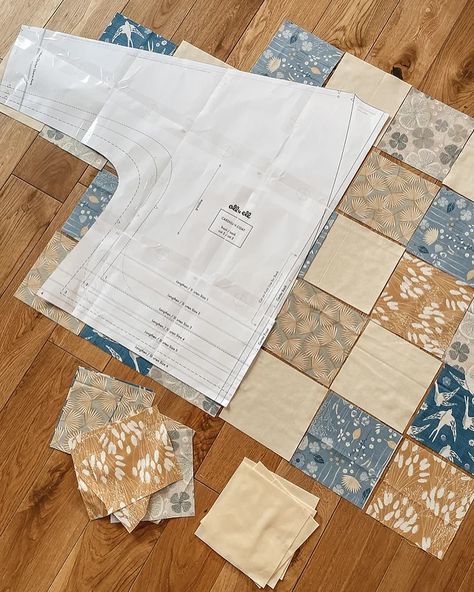 Sewing a patchwork quilted jacket using 5” squares🪡 the process #diyclothes #patchworkjacket #sewingproject Quilted Jacket Pattern Diy, Quilt Jacket Pattern, Big Stitch Quilting, Quilted Jacket Pattern, Patchwork Quilt Jacket, Simple Sewing Tutorial, Summer Sewing Projects, Quilted Clothing, Patchwork Clothes