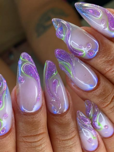 Nail Design Glitter, Aurora Nails, Purple Nail Art, Lilac Nails, Nails Yellow, Airbrush Nails, Purple Nail Designs, Lavender Nails, Purple Nail