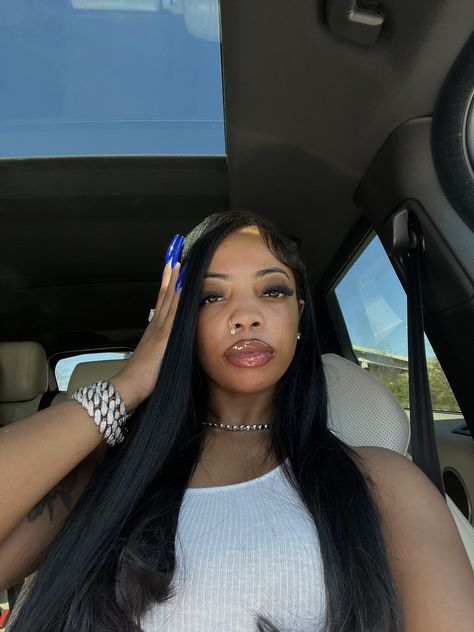 Dearra Taylor, Black Women Makeup, Hair Laid, African Braids Hairstyles, Baddie Hairstyles, Hair Pictures, Wig Styles, Pretty Selfies, Aesthetic Hair