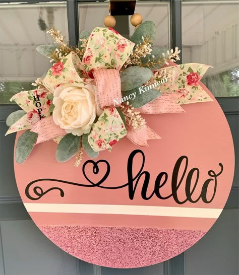 Spring Door Rounds, Pink Door Hanger, Round Wood Sign Ideas, Circle Signs Wooden Diy, Door Rounds, Wooden Wreath, Round Signs, Bunny Door Hanger, Wood Door Hanger