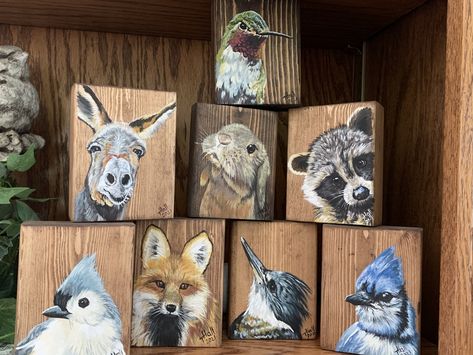 Woodland Creatures Art, Small Canvas Ideas, Painted Wood Blocks, Impasto Flowers, Barn Wood Art, Painting On Pallet Wood, Acryl Art, Farm Animal Paintings, Mini Portrait