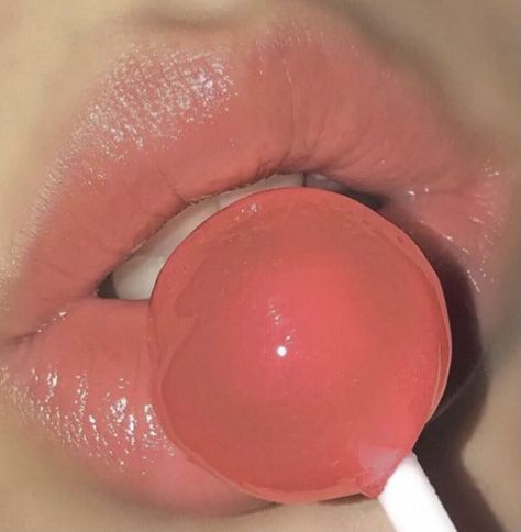 Close Up, Lips, Candy, Red, White