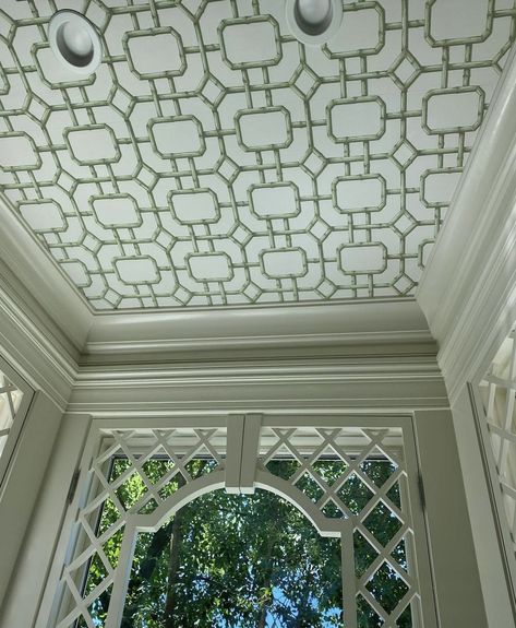 Trellis Ceiling Interior Design, Trellis Ceiling, Chinoiserie Furniture, Modern Chinoiserie, Conservatory Design, Lattice Wall, Lattice Trellis, Trellis Wallpaper, Custom Doors