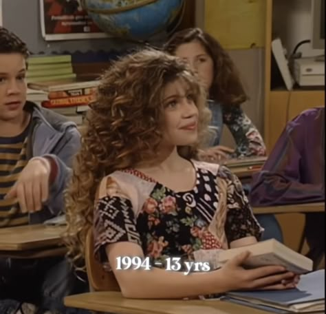 Topanga Lawrence Makeup, Topanga Lawrence Hair Long, Topanga Lawrence Aesthetic, Danielle Fishel 90s Hair, Topanga Lawrence Hair, Topanga Hair, Topanga Lawrence, Aesthetic 00s, Danielle Fishel