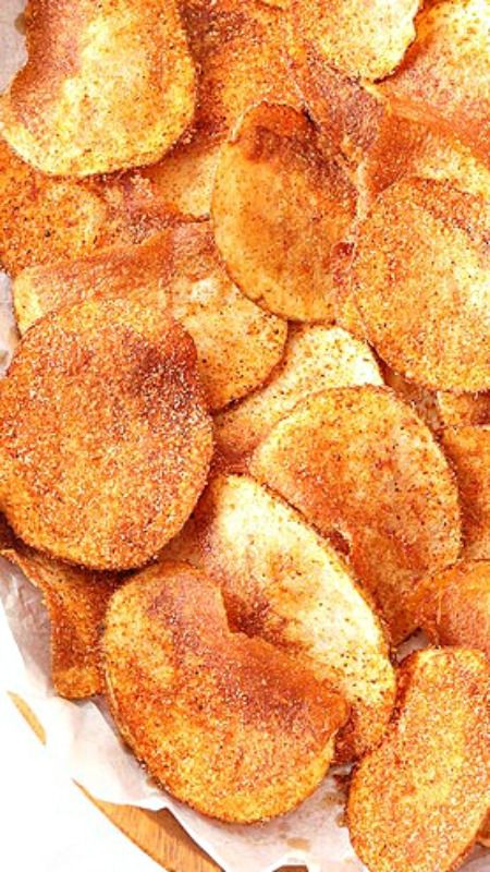 Homemade Bbq Potato Chips, Homemade Chips Seasoning, Potato Chip Recipes Baked, Homemade Bbq Chips, Potato Chip Seasoning Recipes, Homemade Chips In Air Fryer, Bbq Chip Seasoning, Hot Chips Recipe, Sausage Calzone