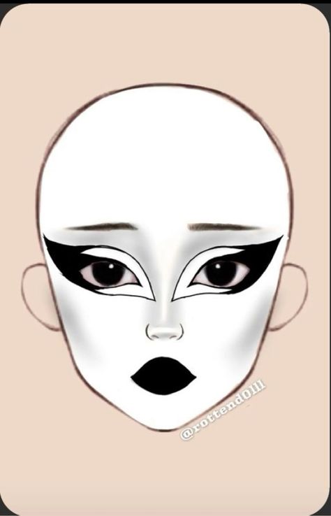 Goth Makeup Inspo Drawing, Traditional Goth Makeup Tutorial, Goth Makeup No Lashes, Trad Goth Makeup Tutorial, Bat Makeup, Alternative Eye Makeup Goth, Goth Makeup Looks, Trad Goth Makeup, Goth Eye Makeup