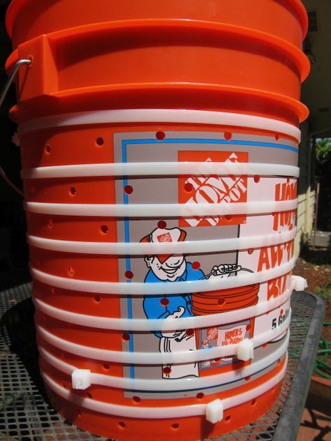 Home Depot Bucket, Diy Cider, Apple Cider Press, Diy Apple Cider, Homemade Cider, Apple Press, Cider Press, Diy Apple, Fruit Press