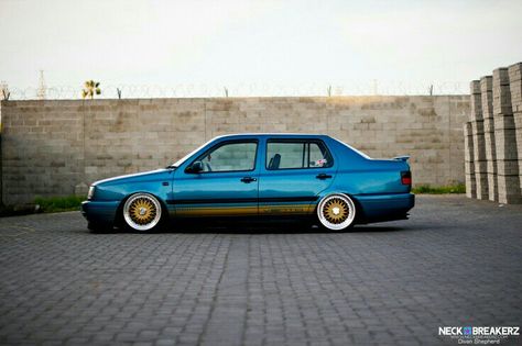 Jetta Vr6, Sick Cars, Jetta A2, Car Volkswagen, Rims For Cars, Car Inspiration, Vw Cars, Sweet Cars, Vw Jetta